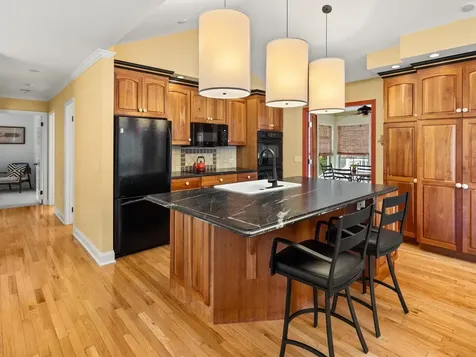 63 Robin Road Colchester VT 05446