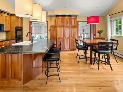 63 Robin Road Colchester VT 05446