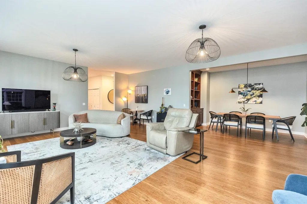 38 West Shore Circle Stoddard NH 03464