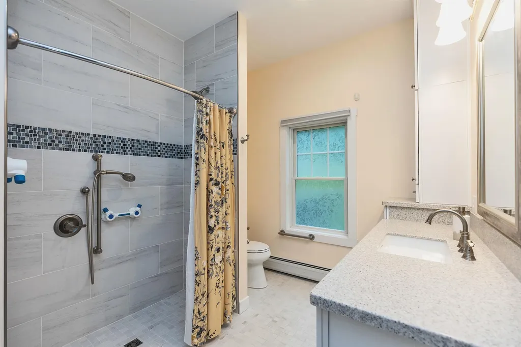 38 West Shore Circle Stoddard NH 03464