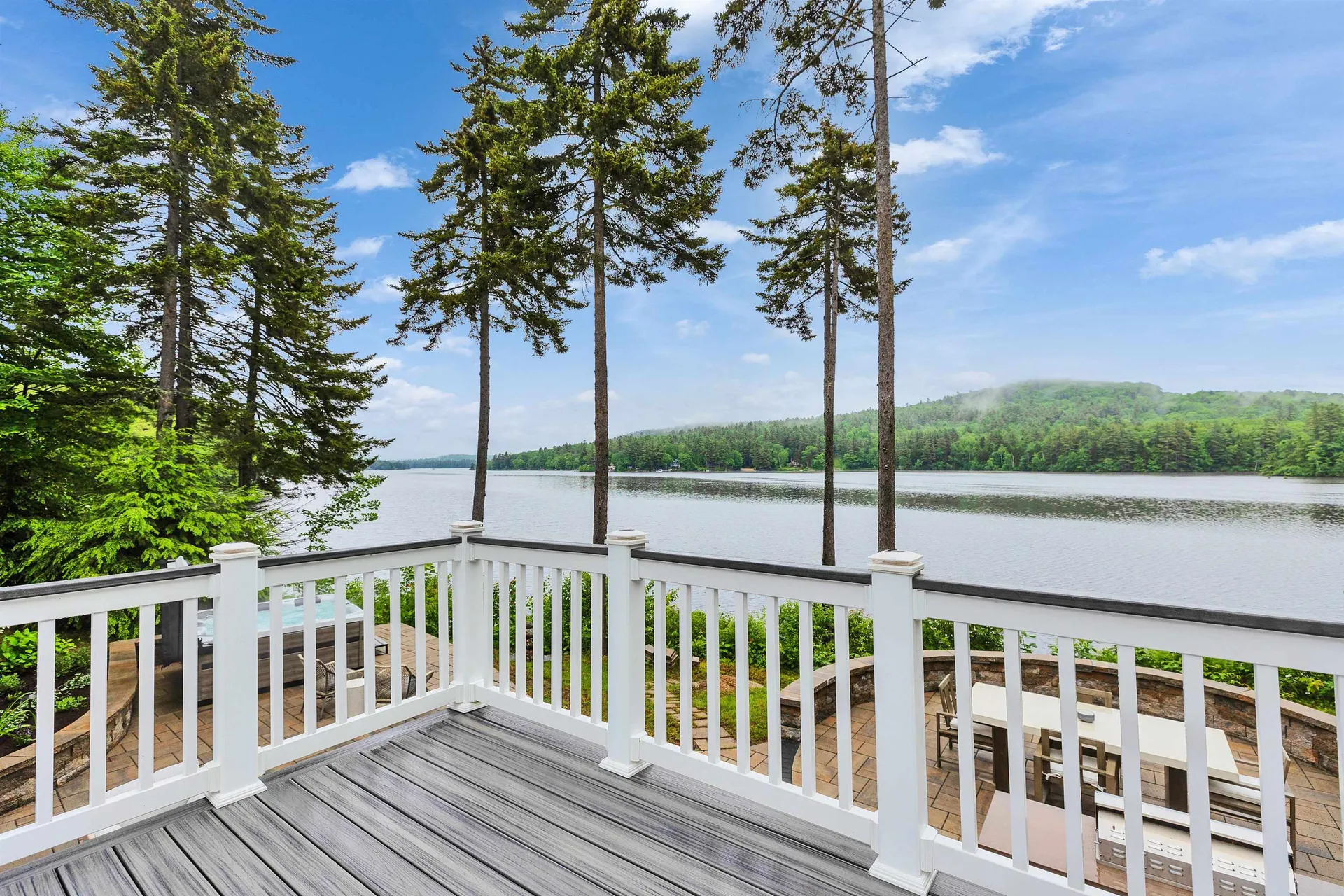 38 West Shore Circle Stoddard NH 03464