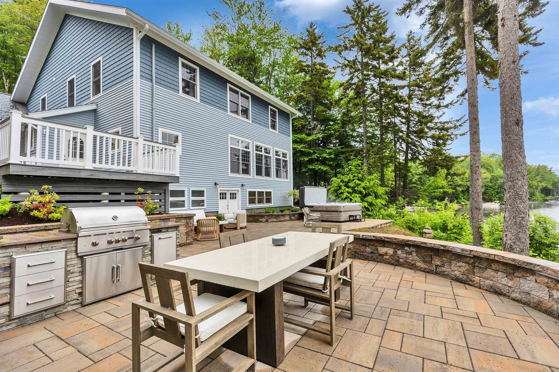 38 West Shore Circle Stoddard NH 03464