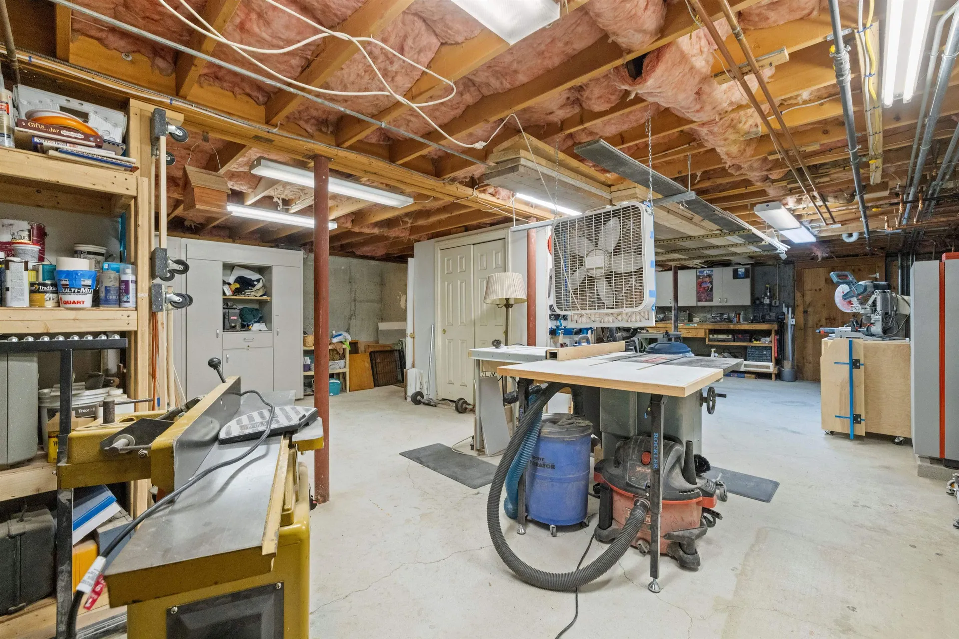 13 Mcneil Road Hillsborough NH 03244