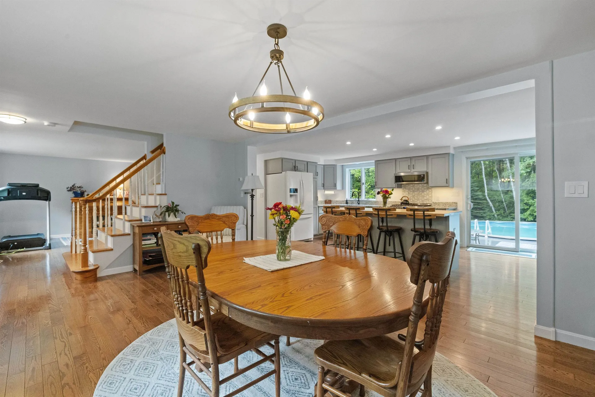 13 Mcneil Road Hillsborough NH 03244