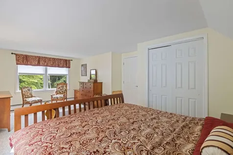 13 Mcneil Road Hillsborough NH 03244