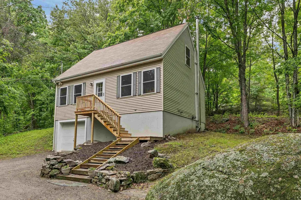 24 Meredith Center Road Meredith NH 03253