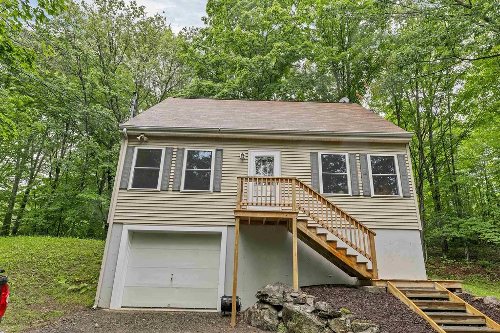 24 Meredith Center Road Meredith NH 03253