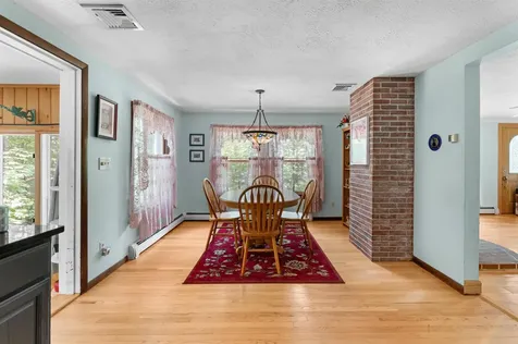 70 Tabor Circle Albany NH 03818