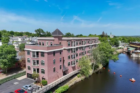 52 Main Street Nashua NH 03064