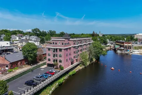 52 Main Street Nashua NH 03064