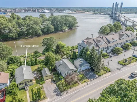 11 Bridge Street Kittery ME 03904-1501