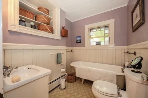 42 Lyndon Street Concord NH 03301