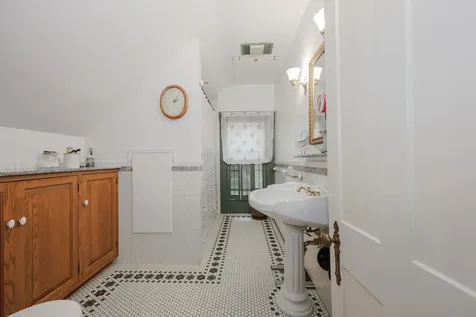 42 Lyndon Street Concord NH 03301