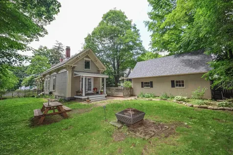 42 Lyndon Street Concord NH 03301