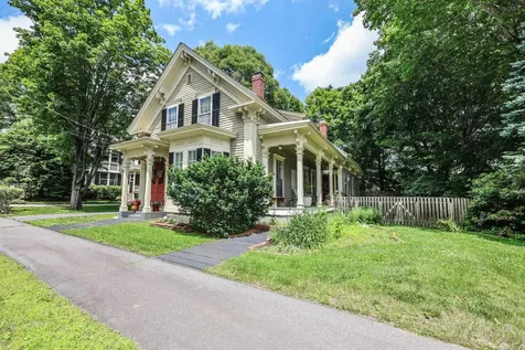 42 Lyndon Street Concord NH 03301