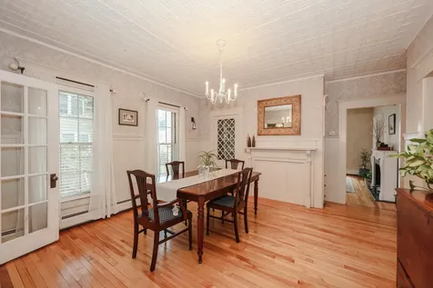 42 Lyndon Street Concord NH 03301