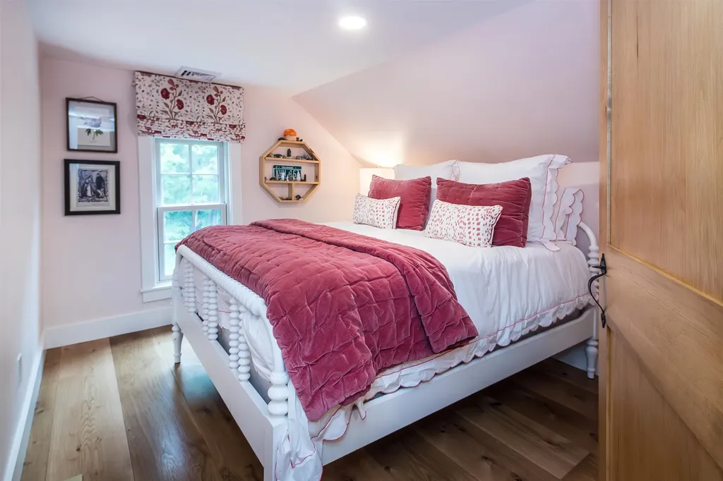 3581 Houghtonville Road Grafton VT 05146