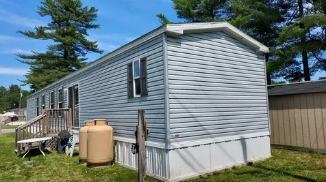 26 Cedar Street Hinsdale NH 03465-1
