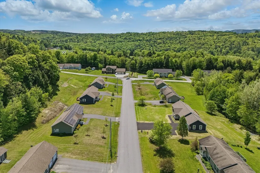 542 Partridge Farm Road Berlin VT 05641