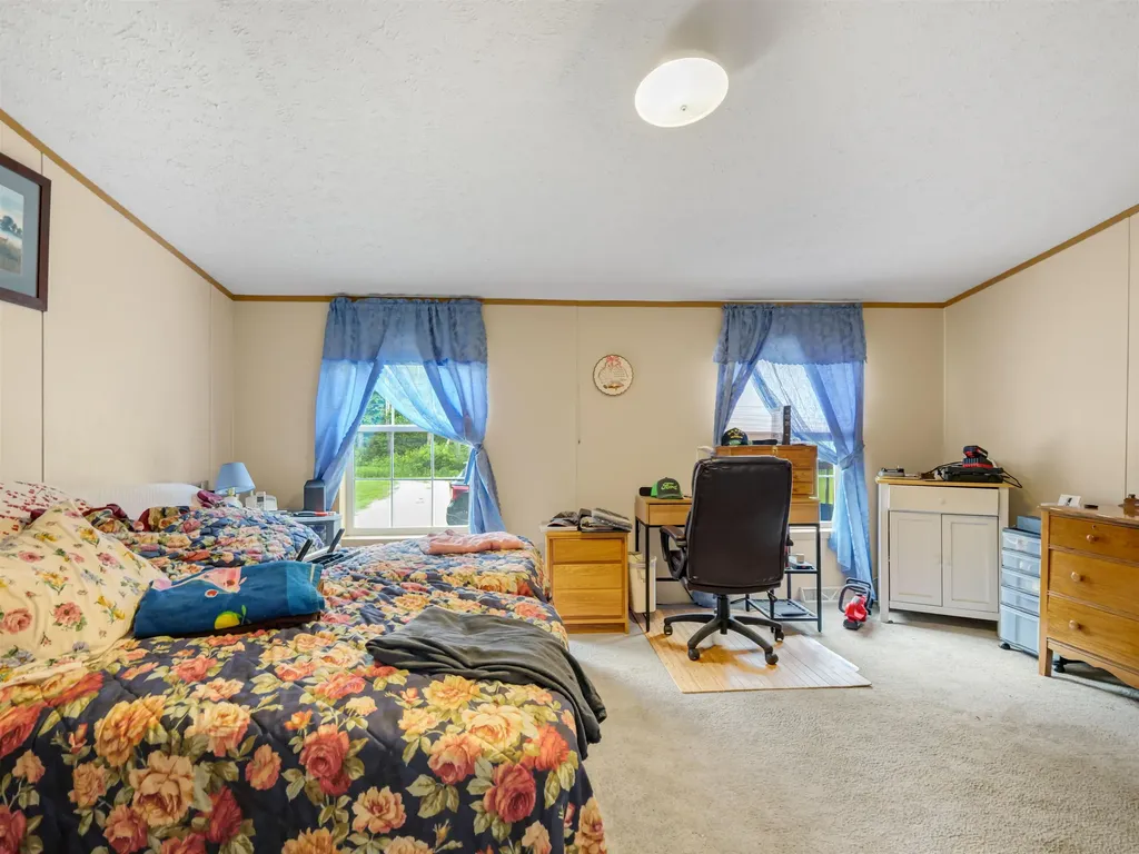 14 Pondview Road Chittenden VT 05737