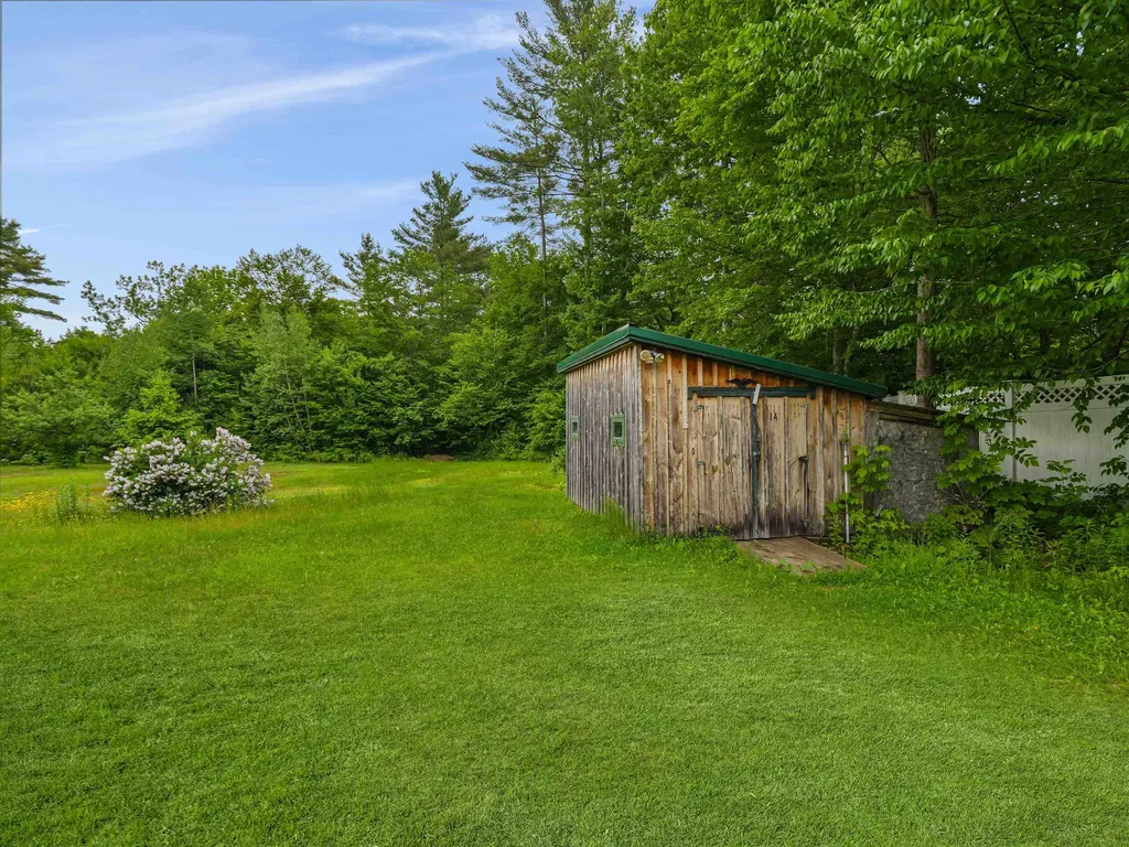 14 Pondview Road Chittenden VT 05737