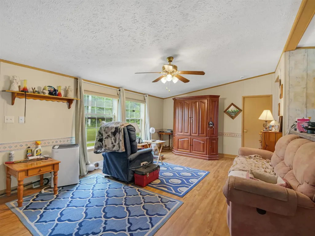 14 Pondview Road Chittenden VT 05737