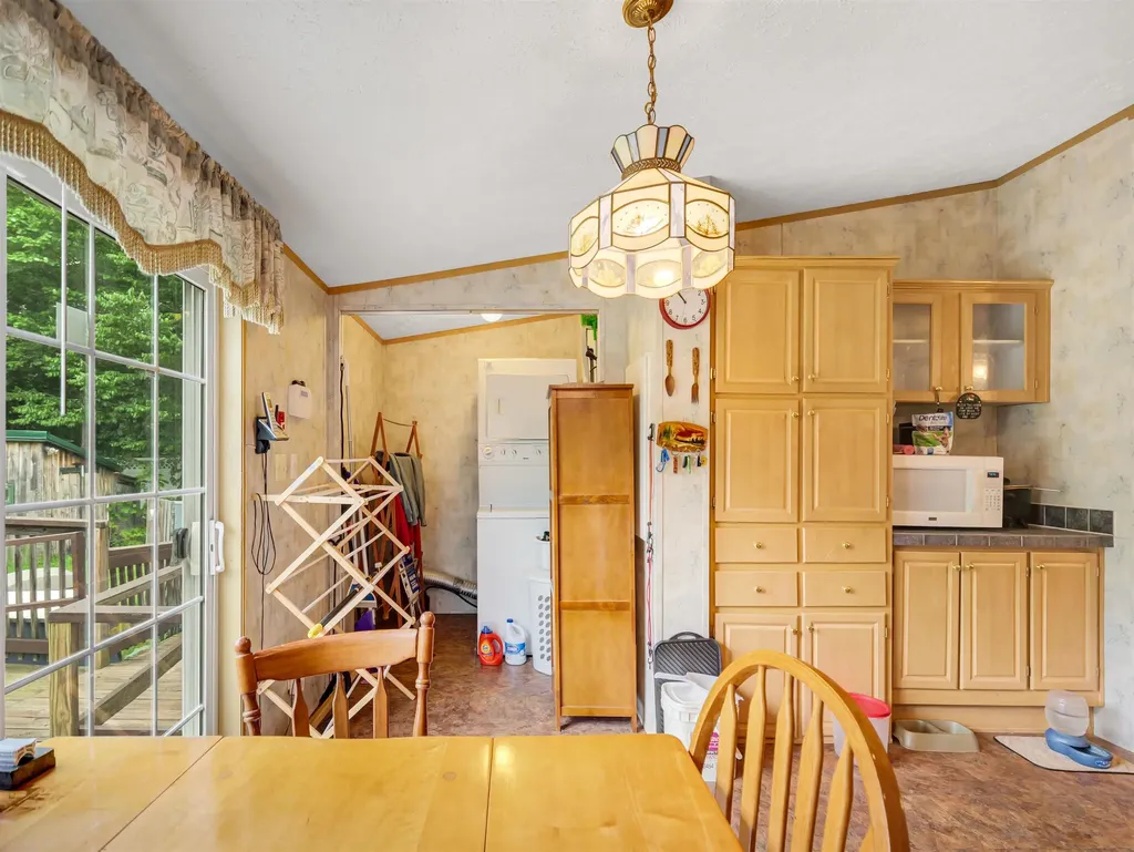 14 Pondview Road Chittenden VT 05737