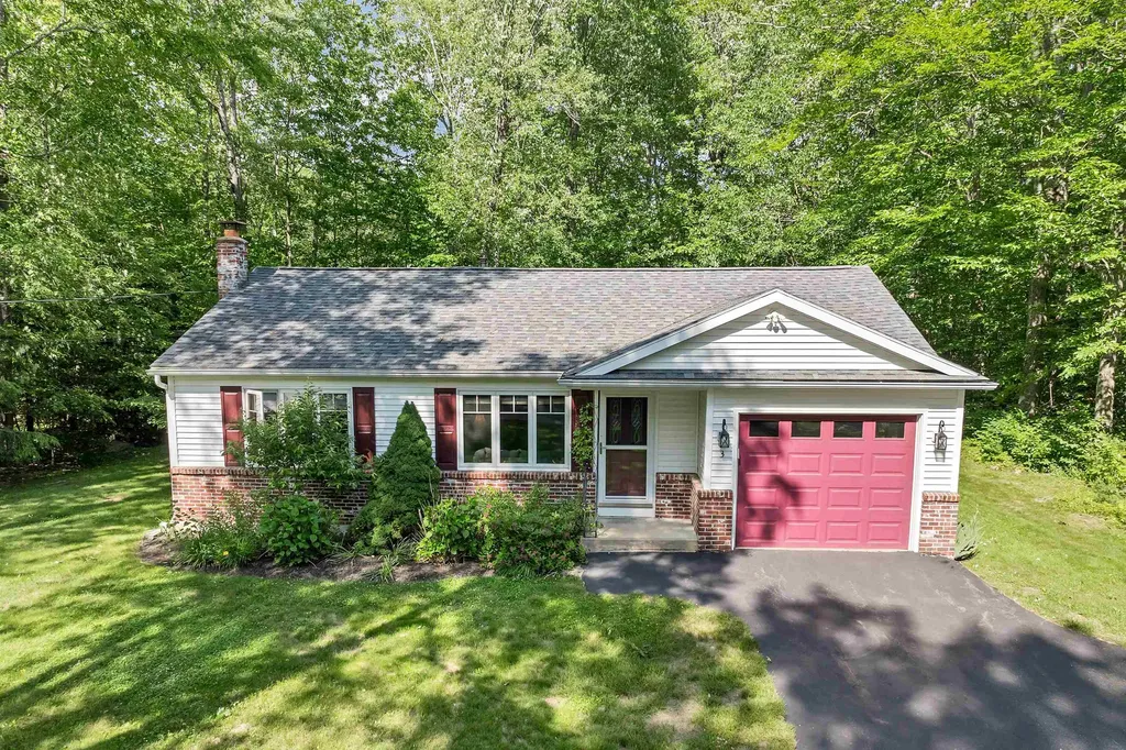 3 Tern Lane Wolfeboro NH 03894