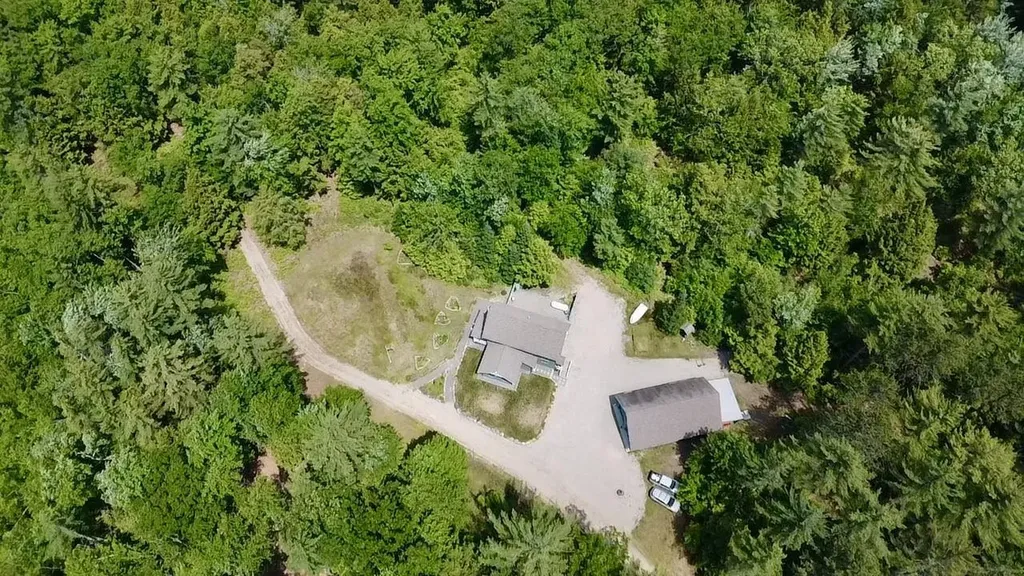 185 Huntress Bridge Road Effingham NH 03882