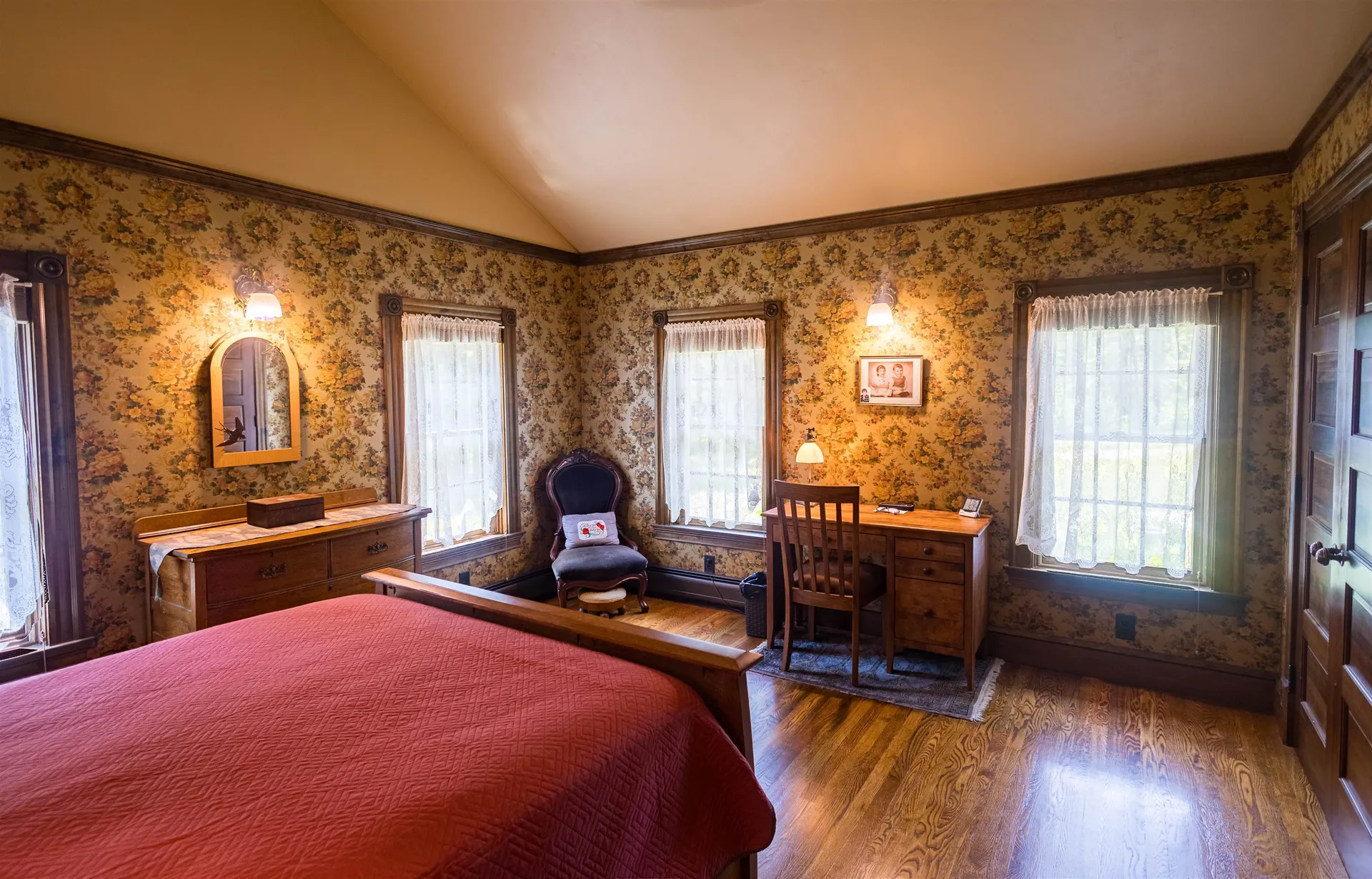 185 Huntress Bridge Road Effingham NH 03882