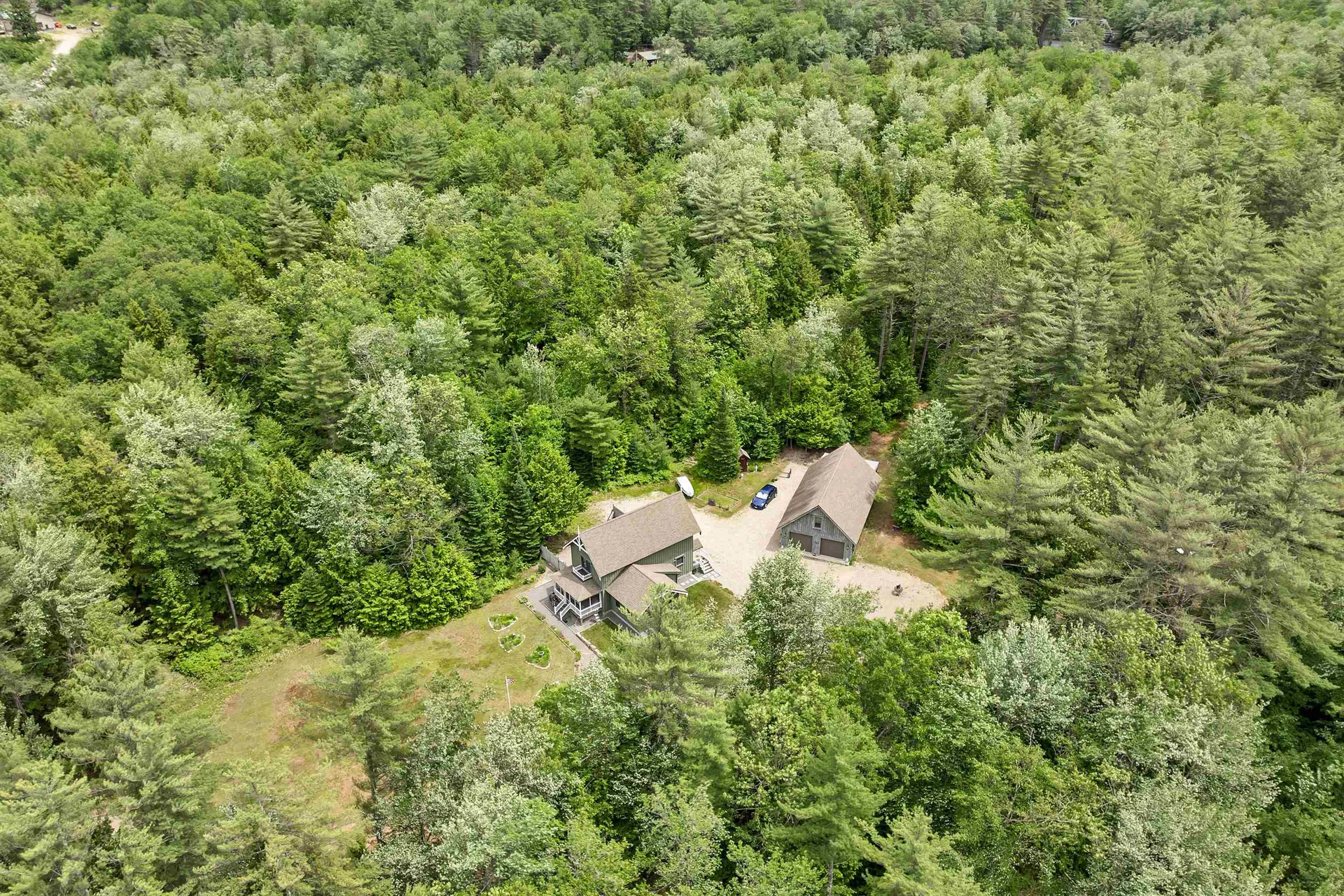 185 Huntress Bridge Road Effingham NH 03882