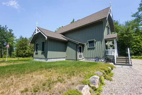 185 Huntress Bridge Road Effingham NH 03882
