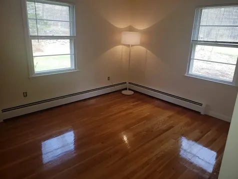 24 Chapel Road North Hampton NH 03862