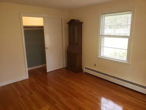 24 Chapel Road North Hampton NH 03862