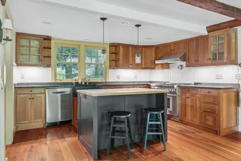 18 Elm Street Norwich VT 05055