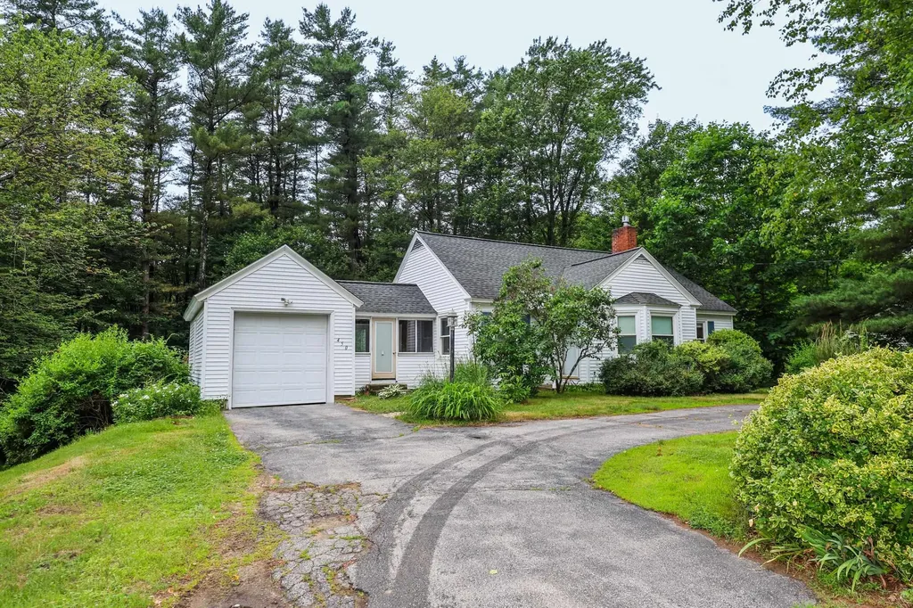 450 Pembroke Street Pembroke NH 03275