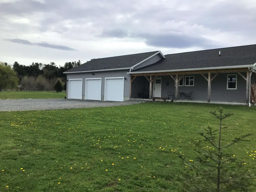 71 Willow Lane Cambridge VT 05444