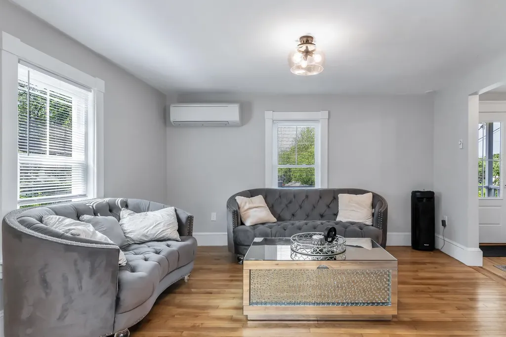 24 Jefferson Street Derry NH 03038