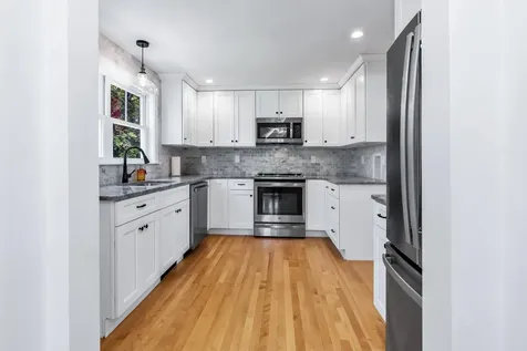 24 Jefferson Street Derry NH 03038