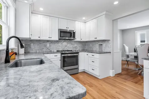 24 Jefferson Street Derry NH 03038