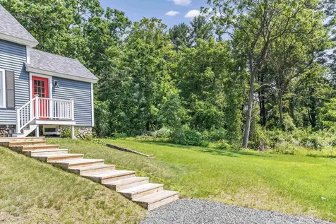 24 Jefferson Street Derry NH 03038