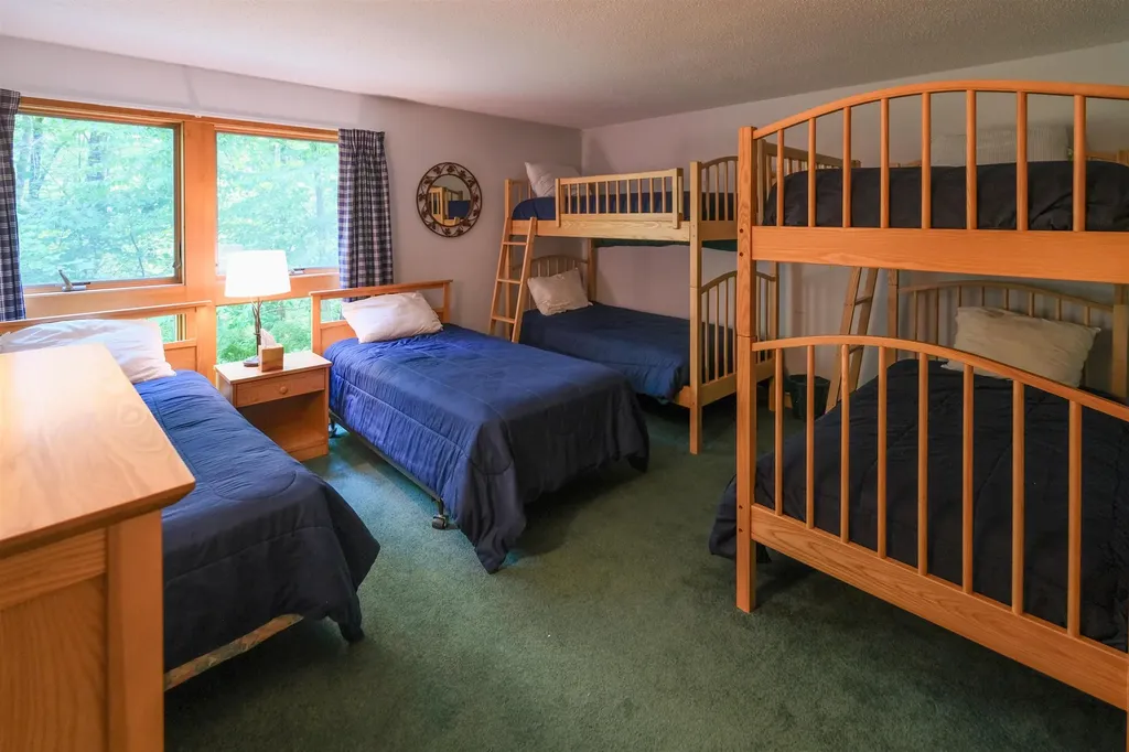 94 Snow Track N Ludlow VT 05149