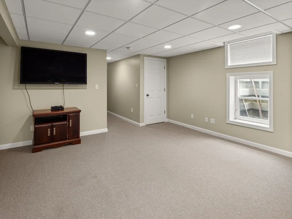 163 Fern Court Colchester VT 05446