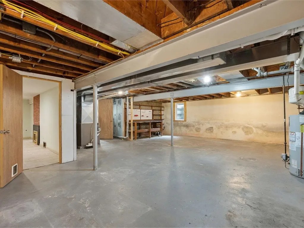 10 Crescent Road Burlington VT 05401