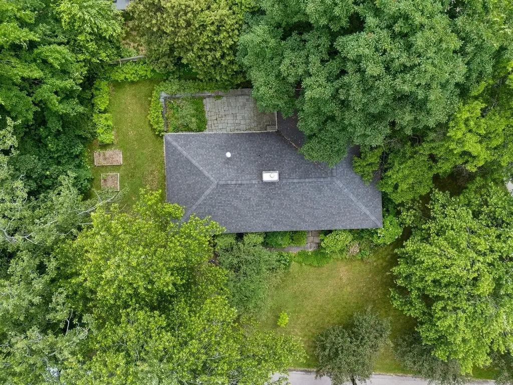 10 Crescent Road Burlington VT 05401