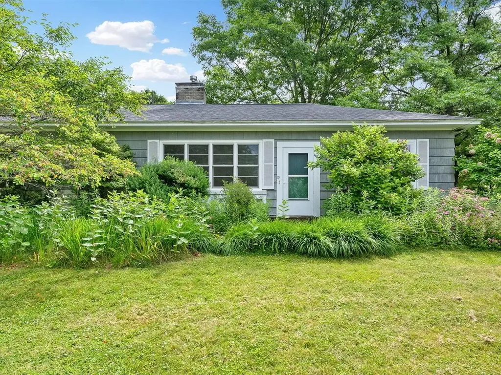 10 Crescent Road Burlington VT 05401