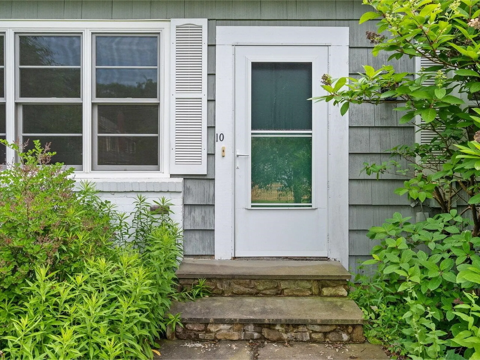 10 Crescent Road Burlington VT 05401