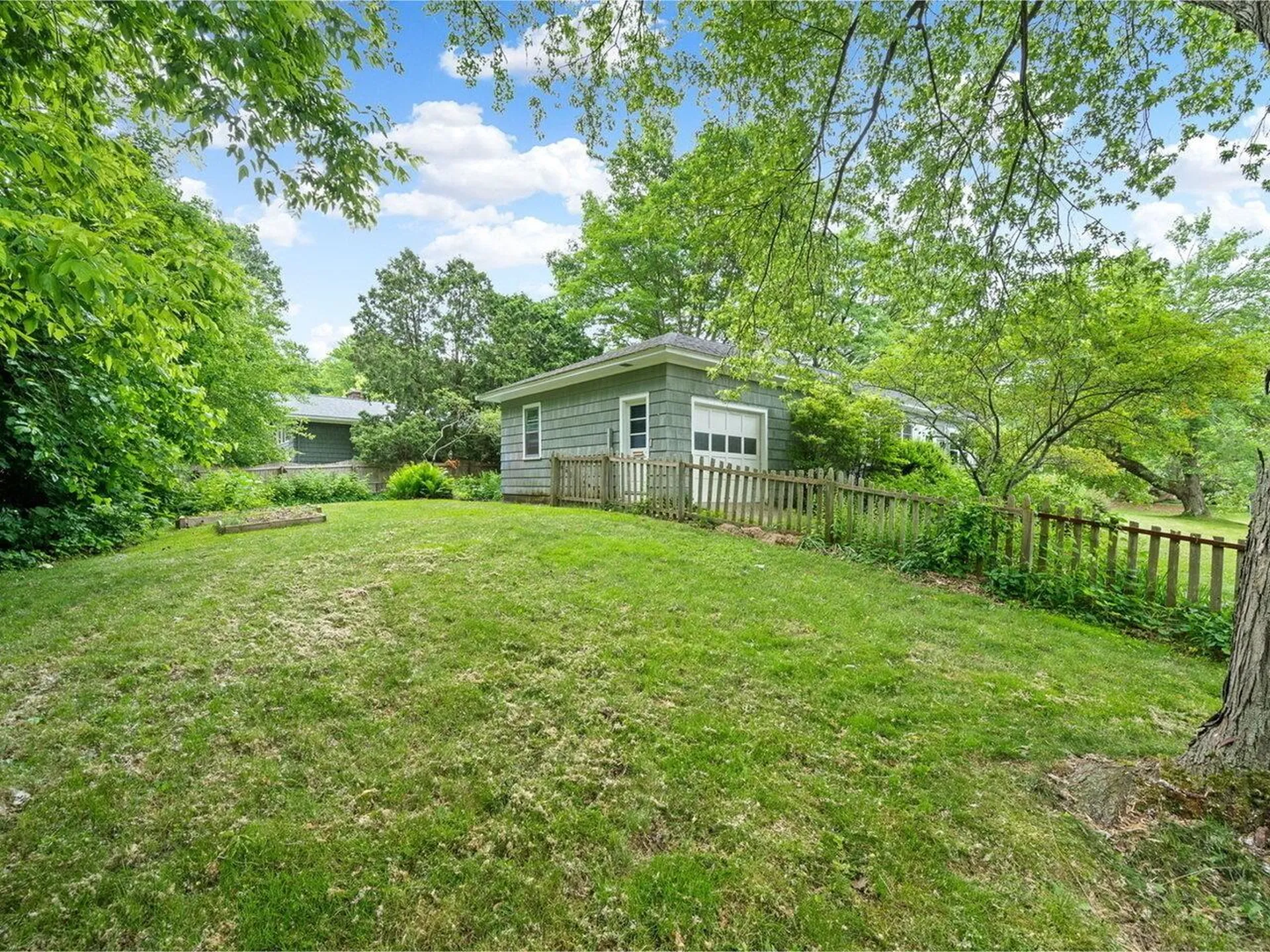 10 Crescent Road Burlington VT 05401