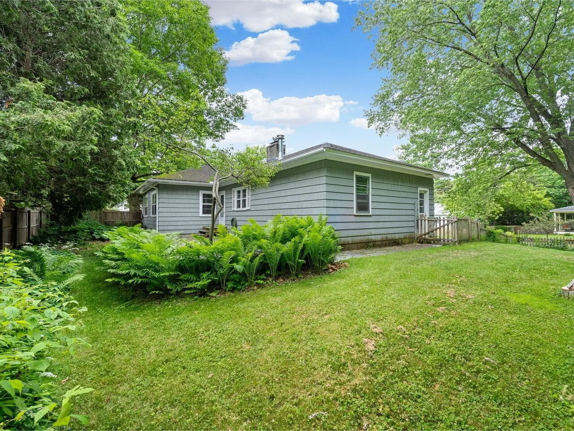 10 Crescent Road Burlington VT 05401