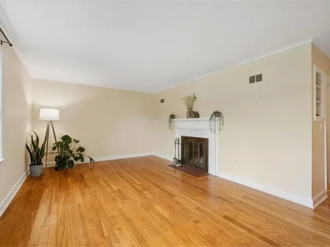 10 Crescent Road Burlington VT 05401